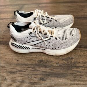 Brooks Glycerin shoes